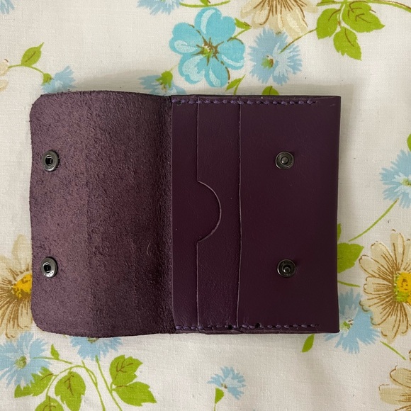 Handmade Genuine Leather Wallet - Picture 3 of 5